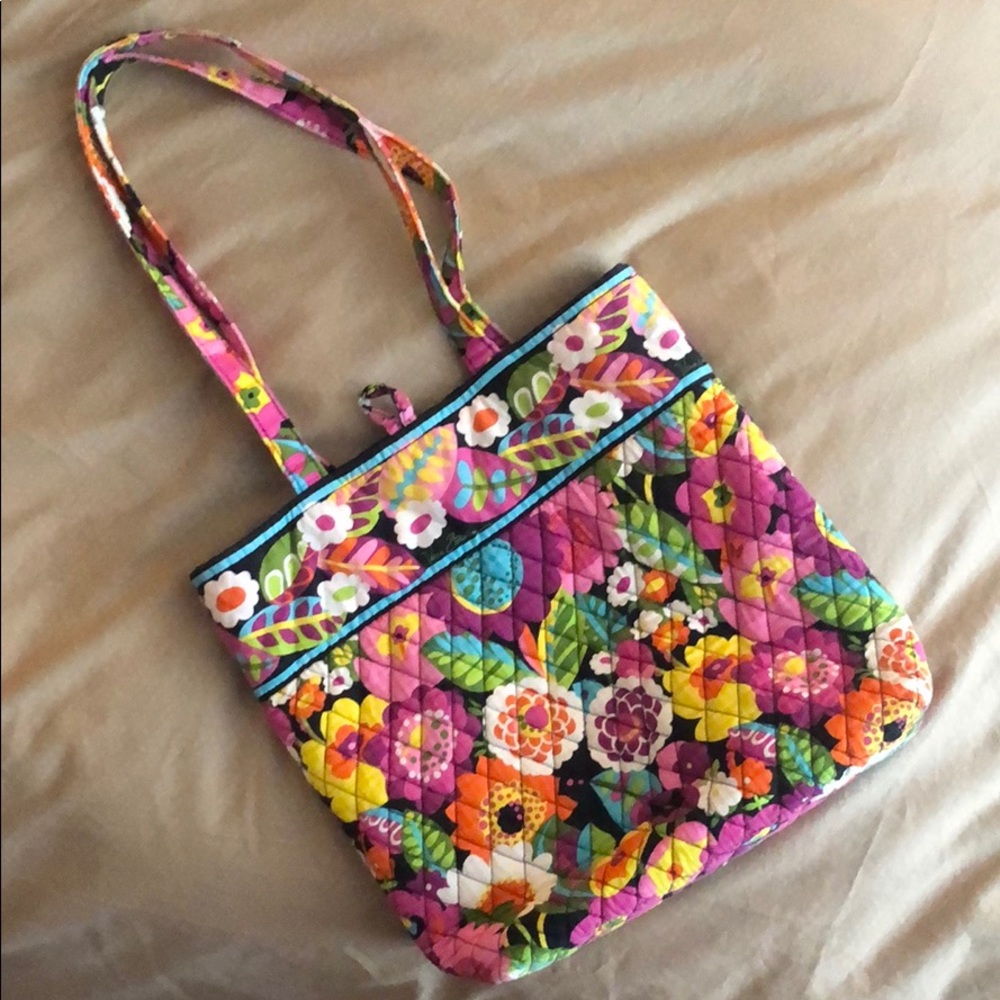 Vera Bradley tote